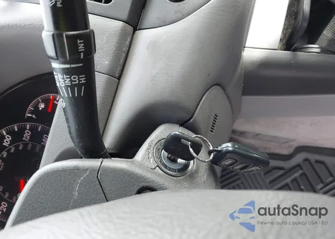 2005 Toyota Camry Le from USA, damaged, VIN 4T1BE32KX5U088996